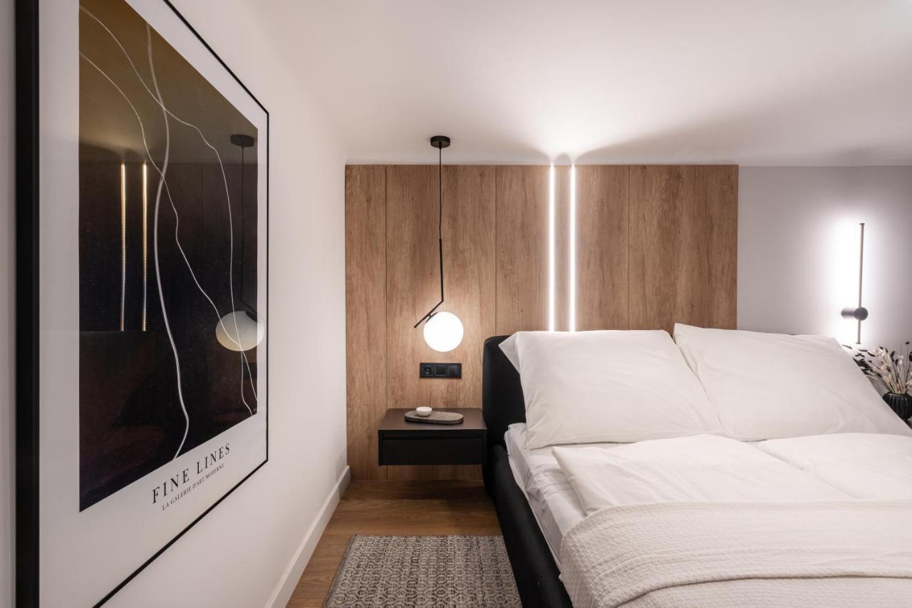 E56 - Grand Boulevard Heritage Residence - Best Location By Bqa บูดาเปสต์ ภายนอก รูปภาพ