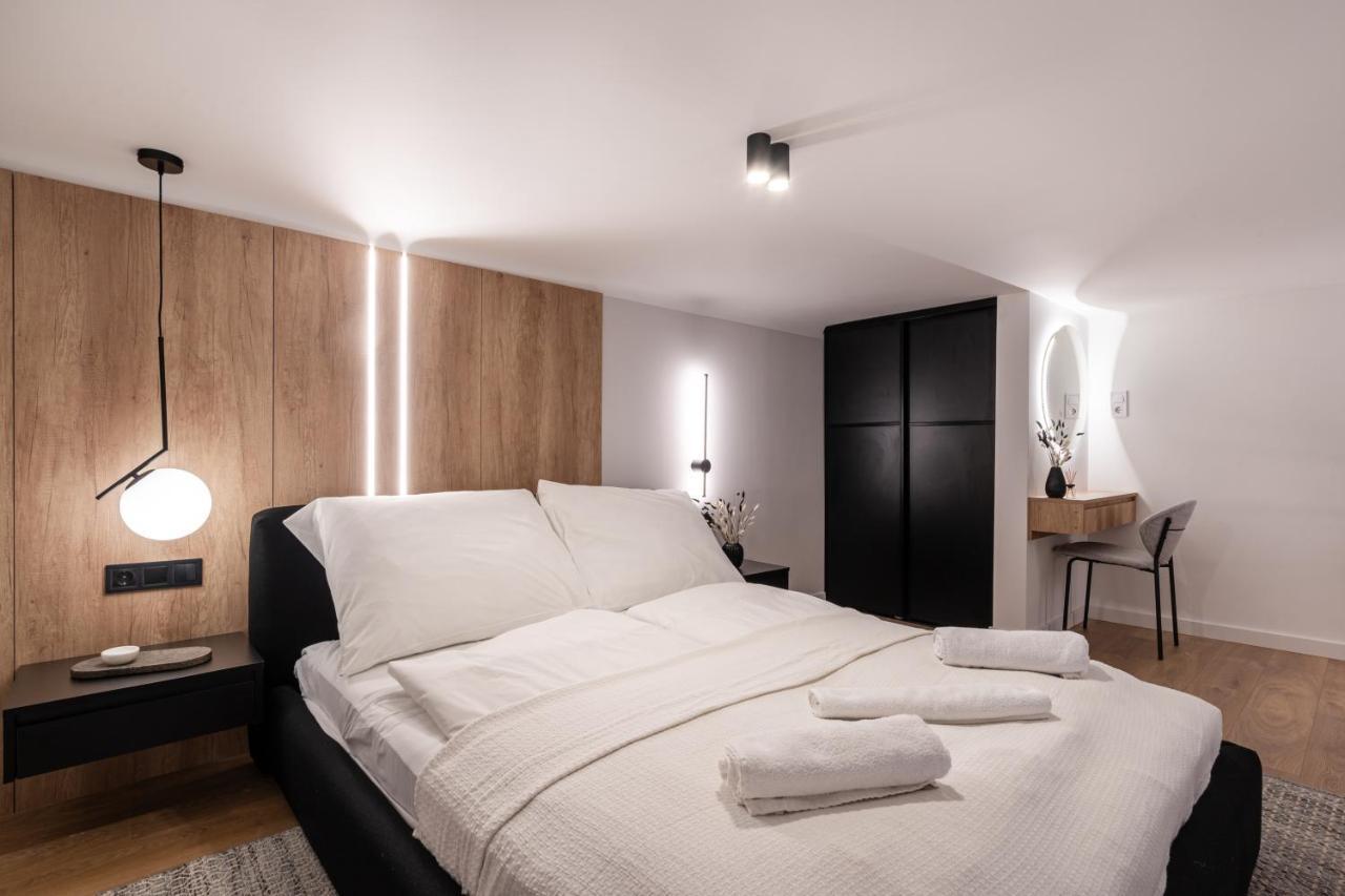 E56 - Grand Boulevard Heritage Residence - Best Location By Bqa บูดาเปสต์ ภายนอก รูปภาพ